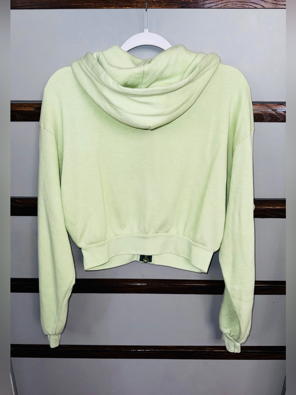 AVIATOR NATION NIP ๐ 5 STRIPE CROPPED ZIP HOODIE RELAXED LIME CREAM SEAFOAM ๐
XS - Picture 13 of 13